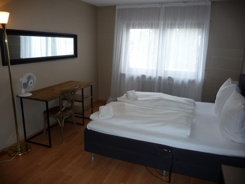 Hotel Restaurant Felderbock Nußloch Екстериор снимка